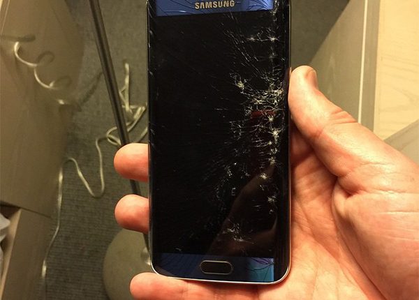 Giải Pháp Nào Cho Lỗi Samsung S7 Edge Bị Vỡ Màn Hình?