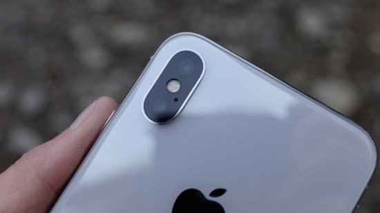 Dấu chấm màu vàng cam trên icon Camera iPhone là gì? - BigTOP